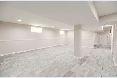 10449 S Vernon Avenue, Chicago, IL 60628 - Photo 12