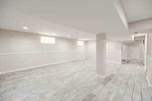 10449 S Vernon Ave, Chicago, IL 60628 - Photo 12