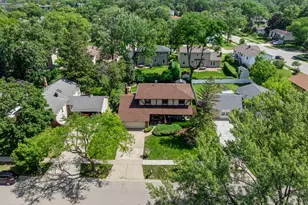 [Address not provided], Buffalo Grove, IL 60089 - Photo 32