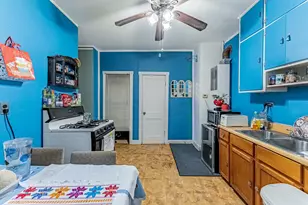 2703 S Hillock Ave, Chicago, IL 60608 - Photo 6