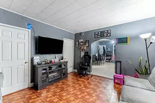 2703 S Hillock Ave, Chicago, IL 60608 - Photo 8