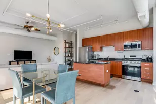 212 E Cullerton St, Chicago, IL 60616 - Photo 8
