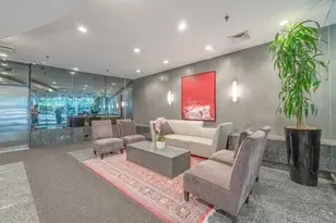110 E Delaware Pl, Chicago, IL 60611 - Photo 4