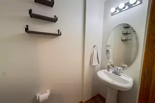 1453 Millbrook Dr, Algonquin, IL 60102 - Photo 6