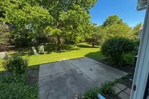 1453 Millbrook Dr, Algonquin, IL 60102 - Photo 20