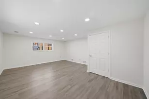 7506 Kilbourn Ave, Skokie, IL 60076 - Photo 24
