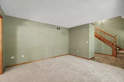 112 Dakota Drive, Loda, IL 60948 - Photo 8