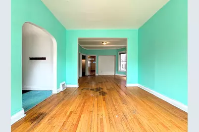 3914 W Gladys Avenue, Chicago, IL 60624 - Photo 6
