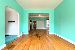 3914 W Gladys Ave, Chicago, IL 60624 - Photo 6