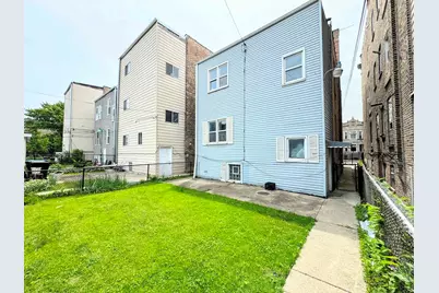 3914 W Gladys Avenue, Chicago, IL 60624 - Photo 36