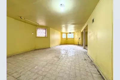 3914 W Gladys Avenue, Chicago, IL 60624 - Photo 32
