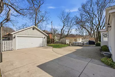 171 S Fairview Avenue, Elmhurst, IL 60126 - Photo 36
