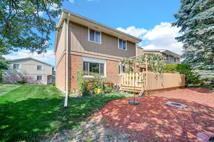 1010 Heathrow Ct, Wheaton, IL 60189 - Photo 28