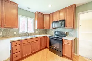 1025 North Ave, Batavia, IL 60510 - Photo 6