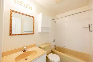 1025 North Ave, Batavia, IL 60510 - Photo 16