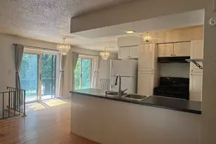 1326 Inverrary Ln, Deerfield, IL 60015 - Photo 2