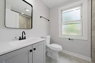 8452 S Marshfield Ave, Chicago, IL 60620 - Photo 18