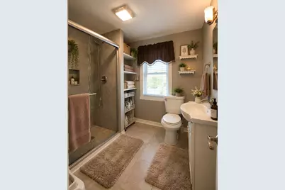 470 Fremont Street, Elgin, IL 60120 - Photo 10