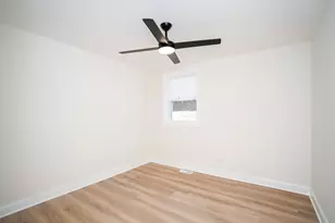 9044 S Throop St, Chicago, IL 60620 - Photo 12