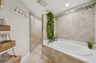355 Havenwood Dr, Lake Geneva, WI 53147 - Photo 16
