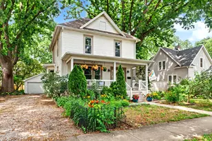 1406 W Church St, Champaign, IL 61821 - Photo 4