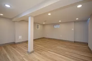 9605 S Greenwood Ave, Chicago, IL 60628 - Photo 14