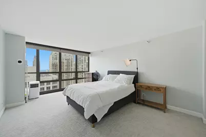 10 E Ontario Street #4506, Chicago, IL 60611 - Photo 12