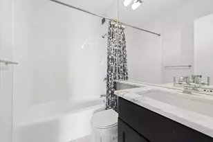 1550 N Lake Shore Dr, Chicago, IL 60610 - Photo 12