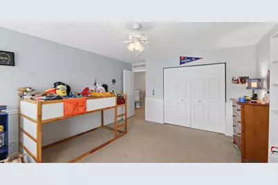 955 Valley Stream Drive, Pingree Grove, IL 60140 - Photo 20