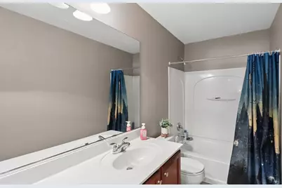955 Valley Stream Drive, Pingree Grove, IL 60140 - Photo 24