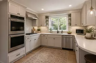 3620 Crain St, Skokie, IL 60076 - Photo 10