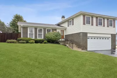 1423 Colony Court, Lombard, IL 60148 - Photo 2