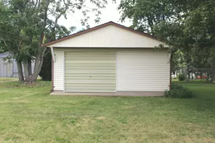 21 Ash St, Wedron, IL 61882 - Photo 26