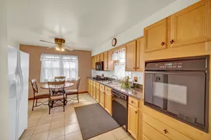 16027 Ashland Ave, Harvey, IL 60426 - Photo 8