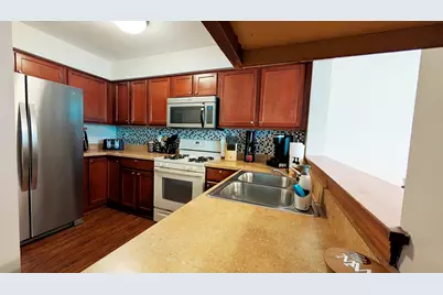 669 Lincoln Station Drive #669, Oswego, IL 60543 - Photo 2