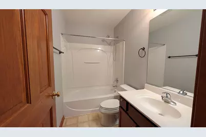 669 Lincoln Station Drive #669, Oswego, IL 60543 - Photo 10