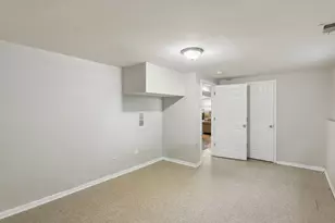 818 Princeton Ave, Matteson, IL 60443 - Photo 10