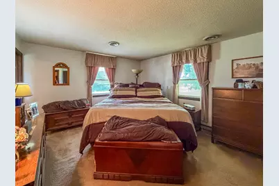 9758 E 1980 North Road, Oakwood, IL 61858 - Photo 20