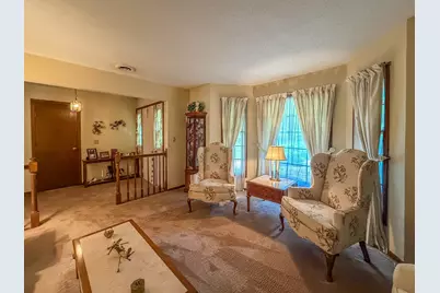 9758 E 1980 North Road, Oakwood, IL 61858 - Photo 8
