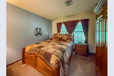 9758 E 1980 North Road, Oakwood, IL 61858 - Photo 24