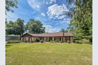 9758 E 1980 North Road, Oakwood, IL 61858 - Photo 2