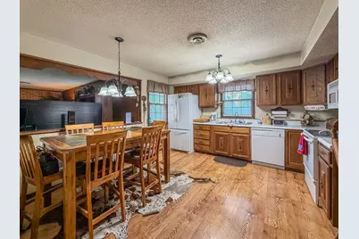 9758 E 1980 North Road, Oakwood, IL 61858 - Photo 12