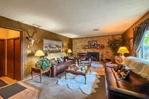 9758 E 1980 North Rd, Oakwood, IL 61858 - Photo 16