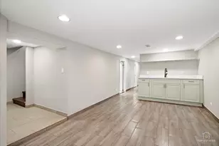 2939 N Hamlin Ave, Chicago, IL 60618 - Photo 26