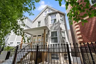 2939 N Hamlin Ave, Chicago, IL 60618 - Photo 2