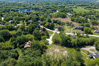 1 High Point Circle, Hawthorn Woods, IL 60047 - Photo 4