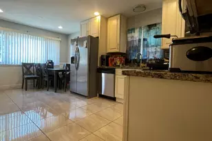 443 Mackinaw Ave, Calumet City, IL 60409 - Photo 10