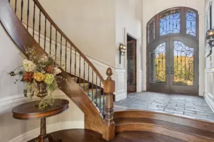1051 Oakmont Ct, Woodstock, IL 60098 - Photo 2