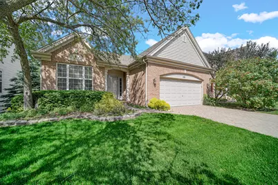 720 Viewpointe Drive, Saint Charles, IL 60174 - Photo 2
