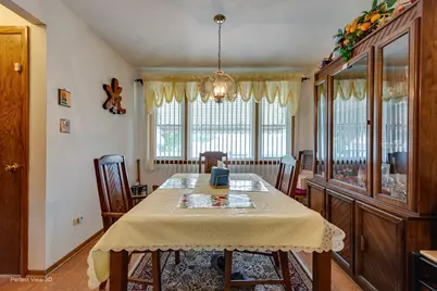 9020 Nashville Avenue, Oak Lawn, IL 60453 - Photo 12